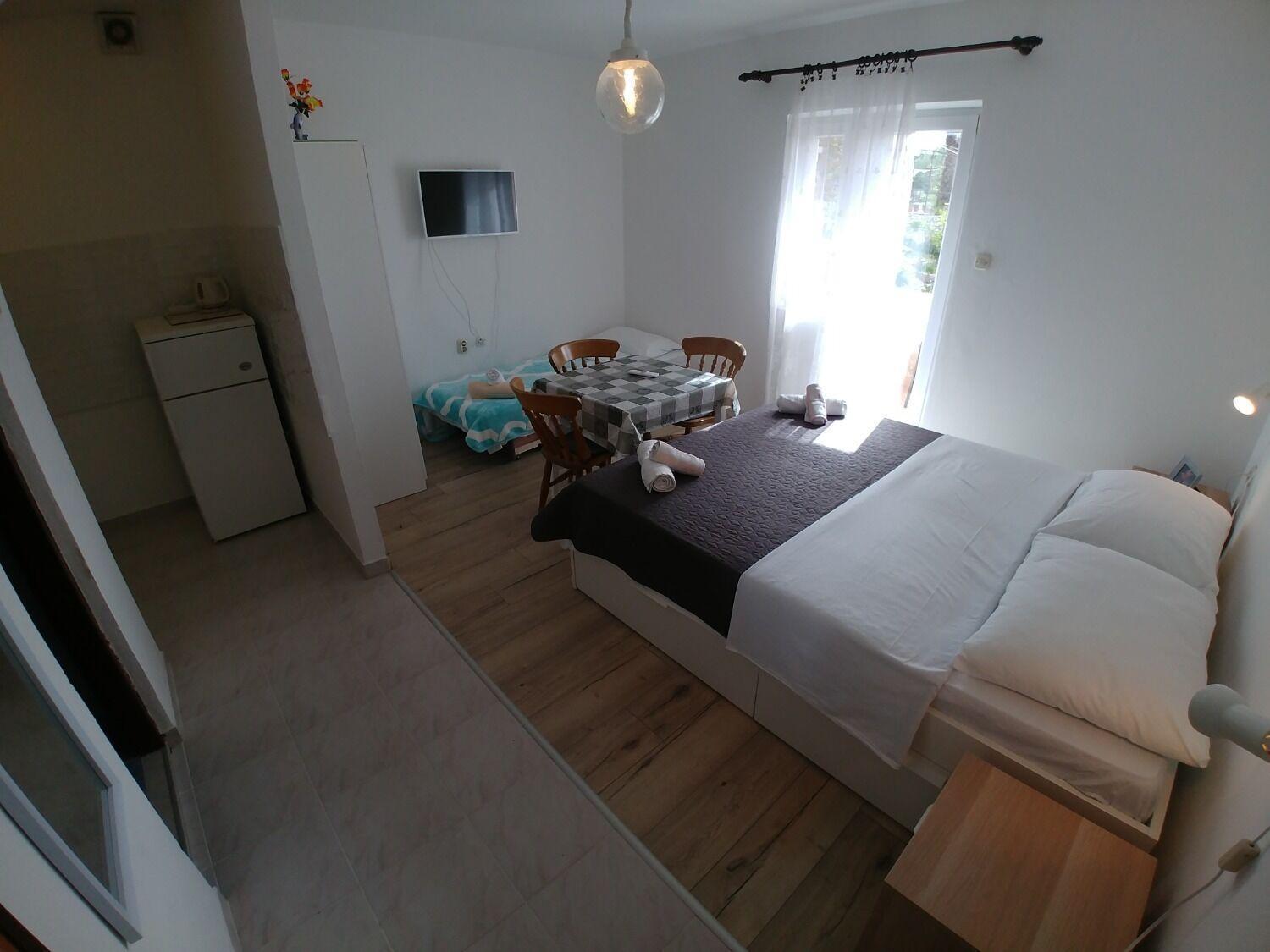 Apartment Svetka サリ エクステリア 写真