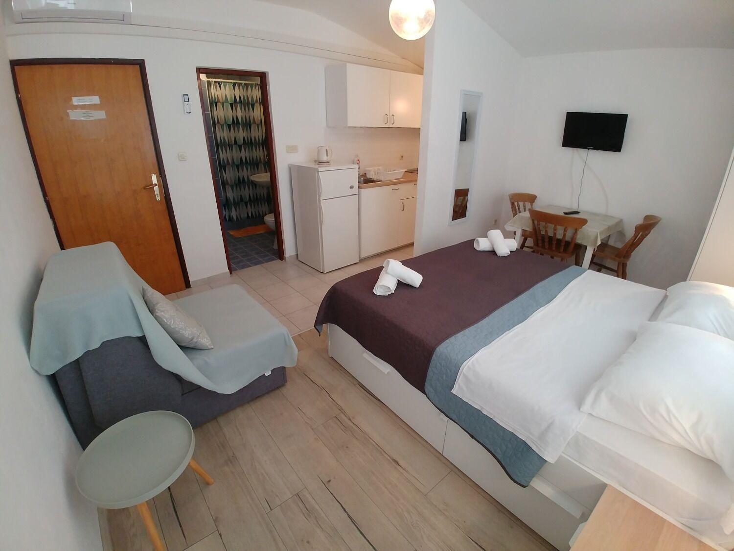 Apartment Svetka サリ エクステリア 写真