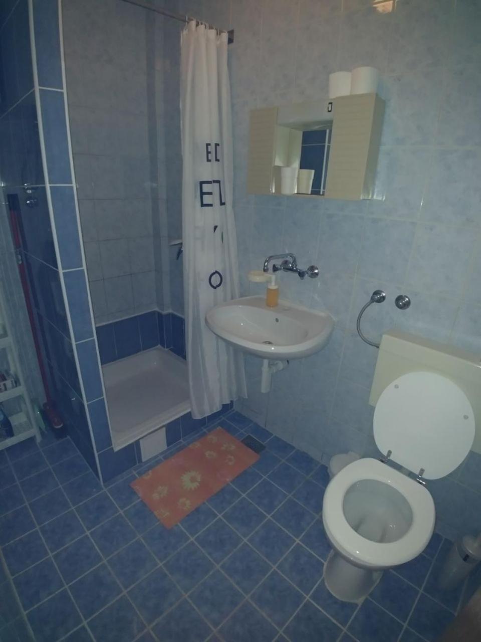 Apartment Svetka サリ エクステリア 写真