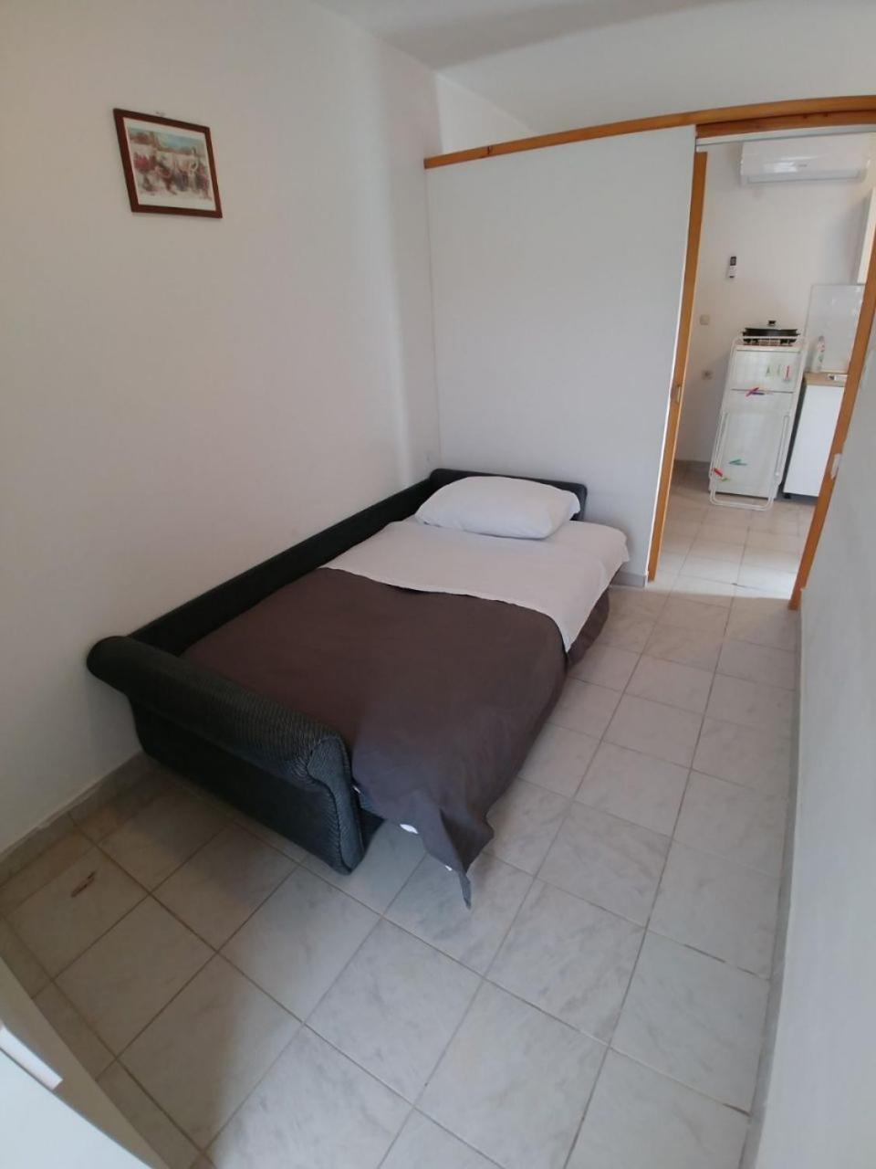 Apartment Svetka サリ エクステリア 写真