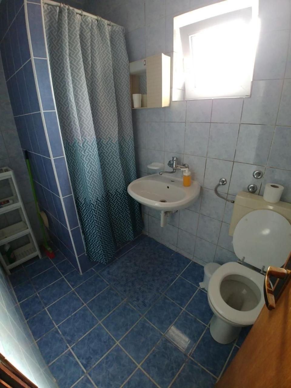 Apartment Svetka サリ エクステリア 写真